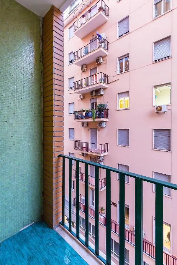 Stylish Apartment At Piazza Municipio By Wonderful Italy Neapol