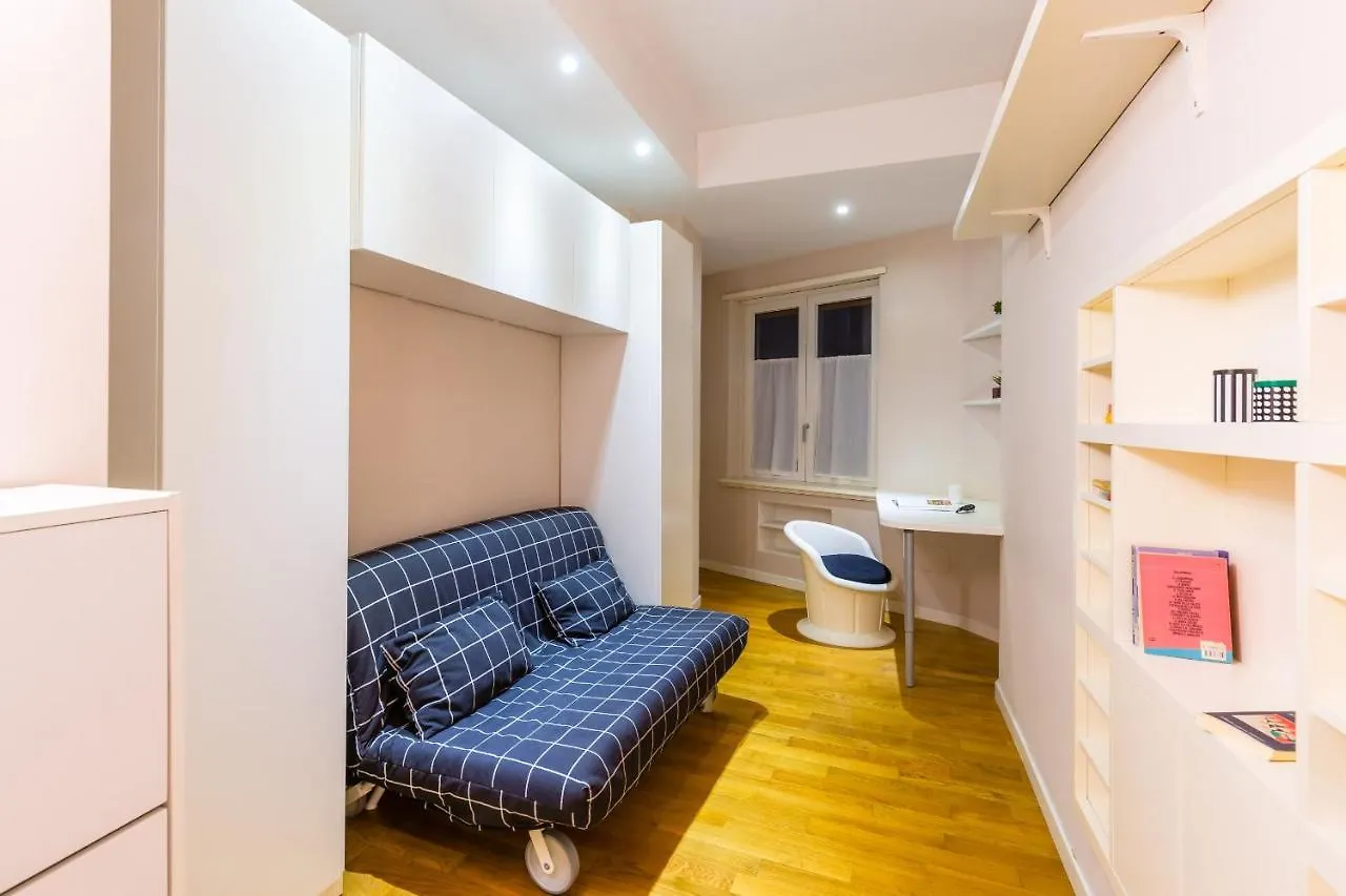 Stylish Apartment At Piazza Municipio By Wonderful Italy Neapol
