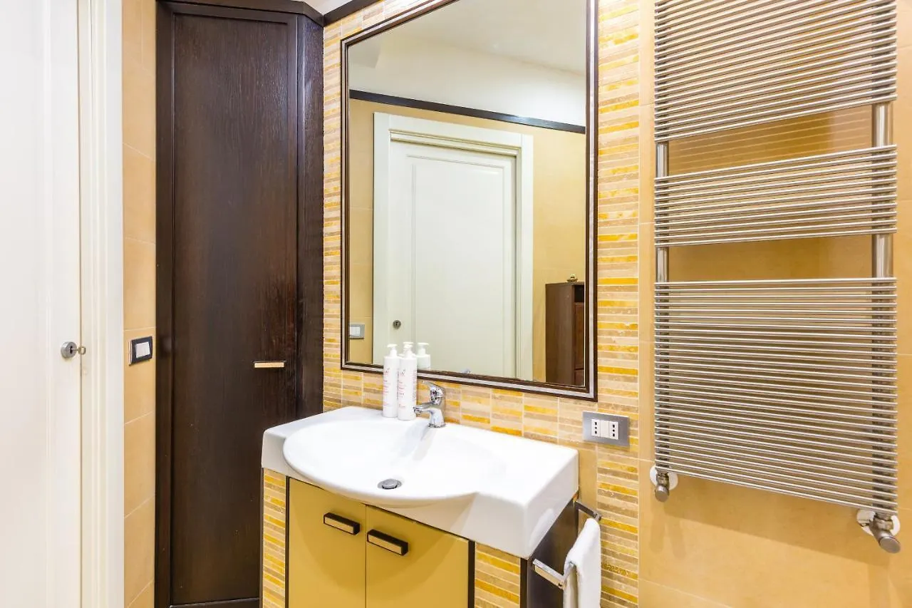 Stylish Apartment At Piazza Municipio By Wonderful Italy Neapol 0*,
